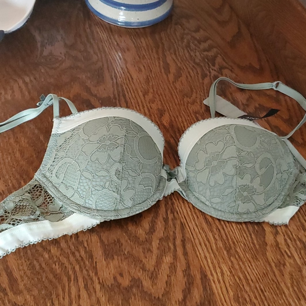 Bra